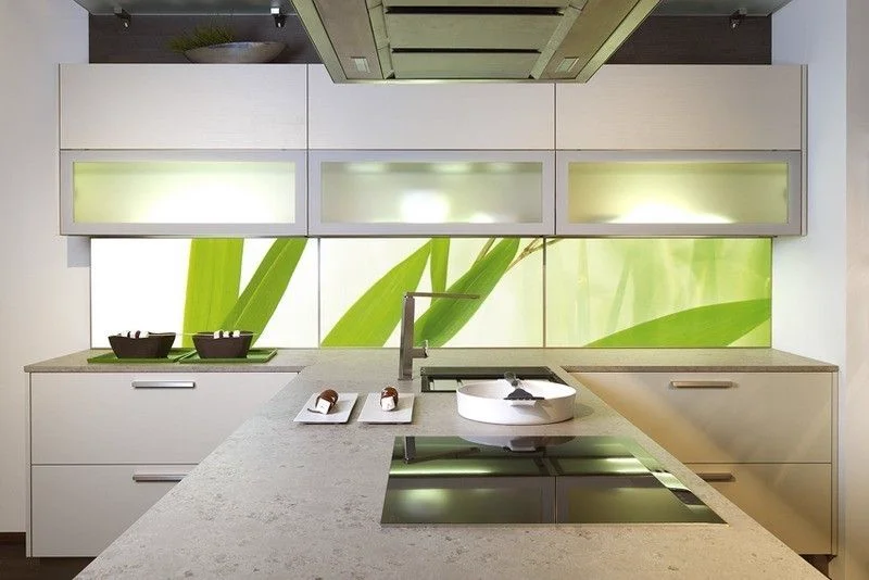 Grüne Glas-Küchenrückwand